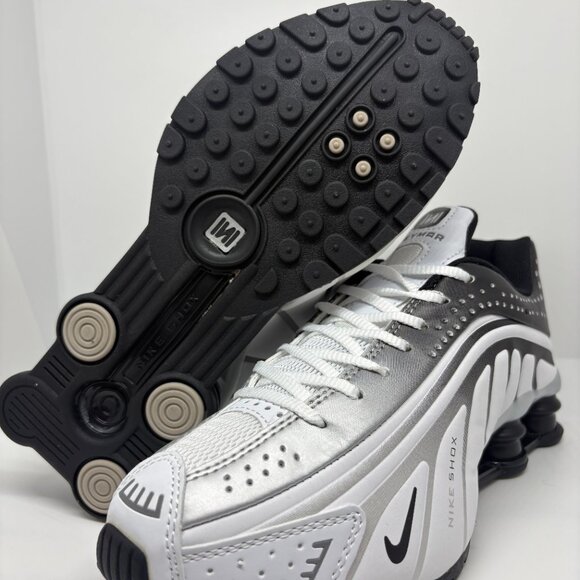 Mens Nike Shox Neymar - Black, White, and Silver - Picture 3 of 7